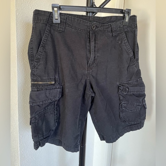Rip stop Men's Black Cargo Shorts - Picture 1 of 4